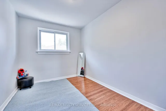 Additional image 20 of 23 Windermere Crt