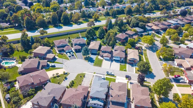 Additional image 48 of 8 Poinsettia Pl