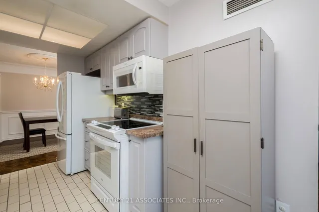 Additional image 18 of 5 Lisa St Unit 605