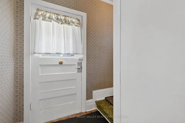 Additional image 7 of 34 Joseph St