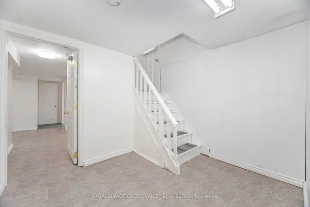 Additional image 30 of 36 Autumn Blvd