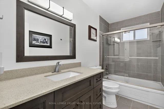 Additional image 18 of 23 Caldwell Cres