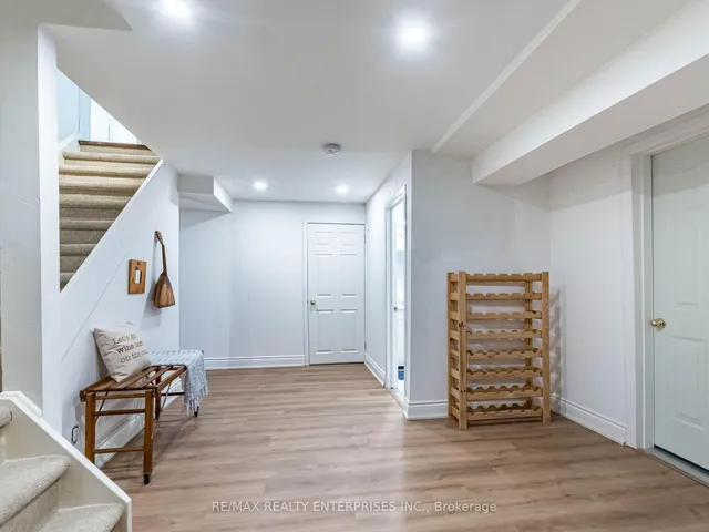 Additional image 33 of 1404 Kimberley Dr