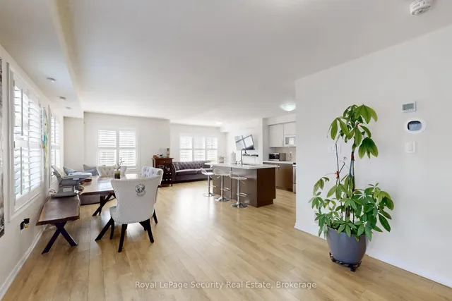 Additional image 24 of 55 Golden Springs Dr