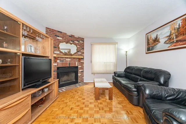 Additional image 10 of 5113 Palomar Cres