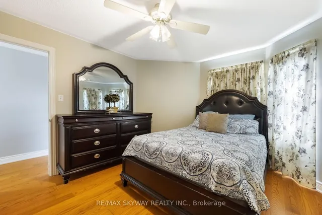 Additional image 31 of 57 Banington Cres