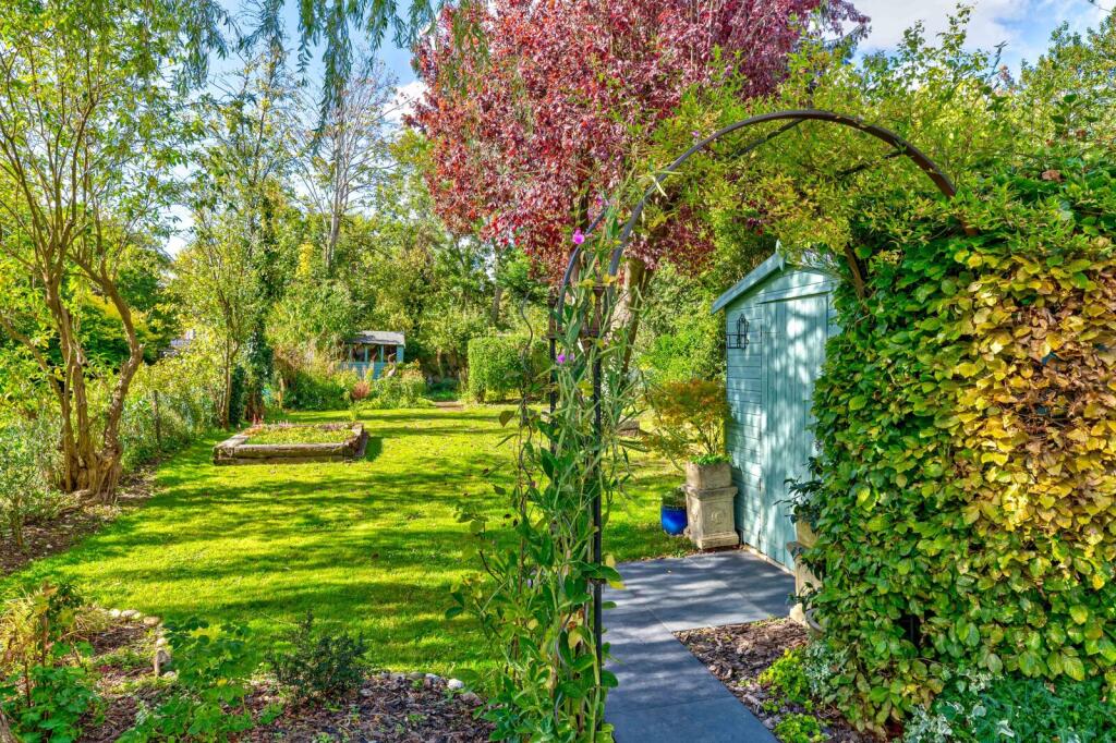 Additional image 27 of Beechwood Avenue, St. Albans, Hertfordshire, AL1