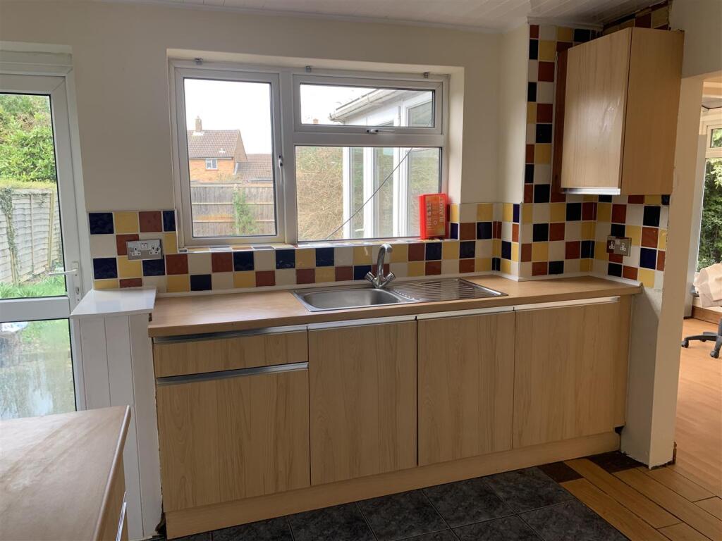 Additional image 6 of Holly Close, Hatfield