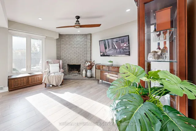 Additional image 27 of 3 Majestic Cres