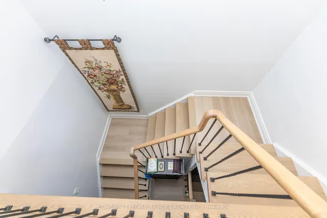 Additional image 38 of 365 Tailfeather Cres Unit 30