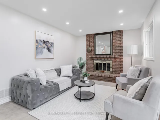 Additional image 22 of 16 Marchmount Cres