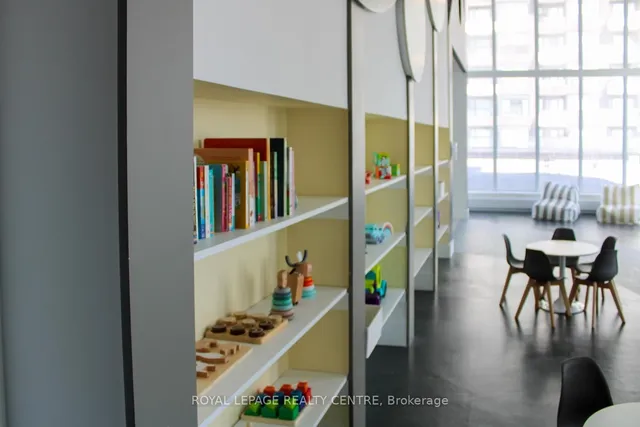 Additional image 38 of 2481 Taunton Rd Unit 366