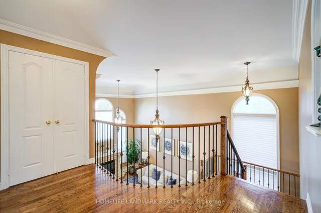 Additional image 25 of 1388 Pinery Cres