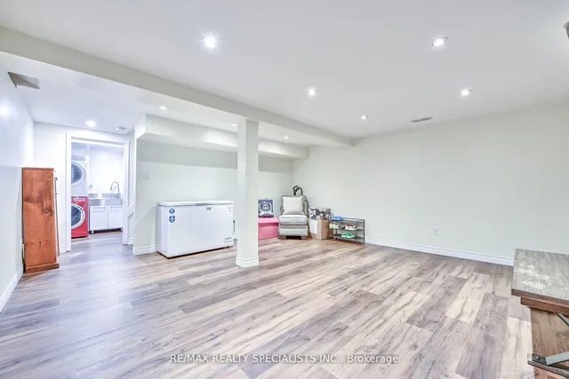 Additional image 27 of 25 Homer Sq