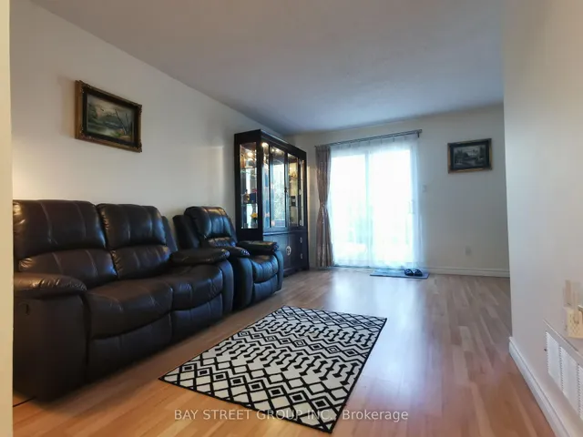 Additional image 4 of 77 Toba Cres