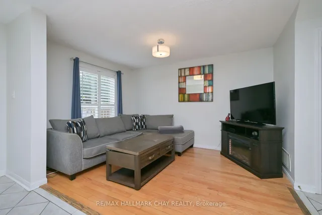 Additional image 10 of 54 Cadillac Cres