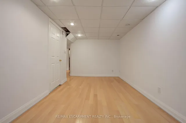 Additional image 32 of 214 Ross Lane