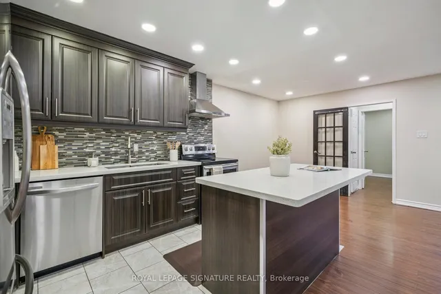 Additional image 8 of 1624 Bloor St Unit 51