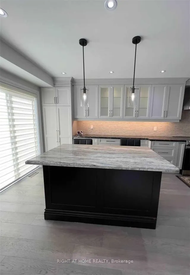 Additional image 6 of 5936 Candlebrook Crt