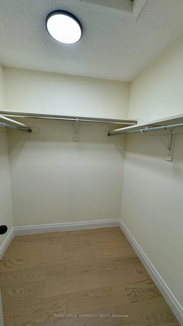 Additional image 17 of 95 Tiller Tr