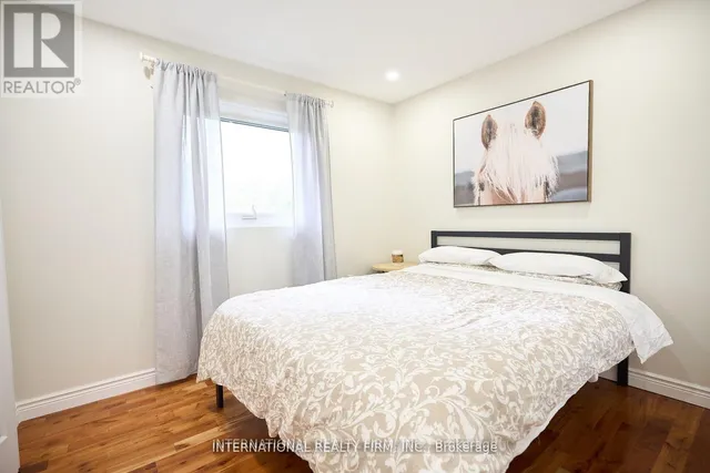 Additional image 7 of 2292 Devon Rd