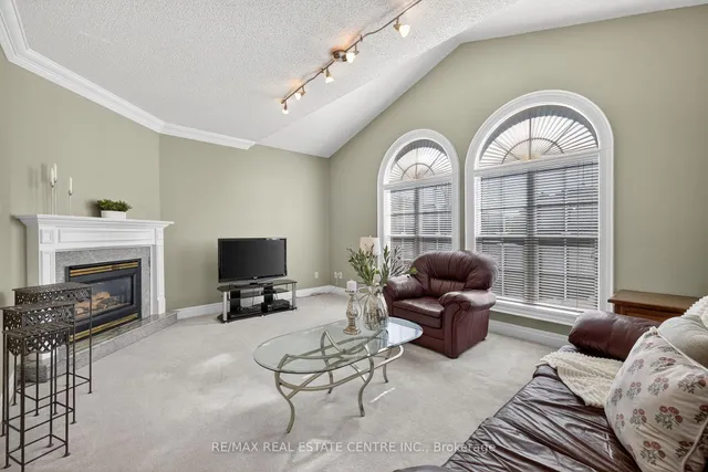 Additional image 24 of 7 Larkmead Pl