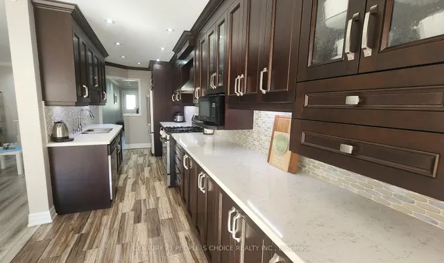 Additional image 10 of 525 Novo Star Dr Unit 104