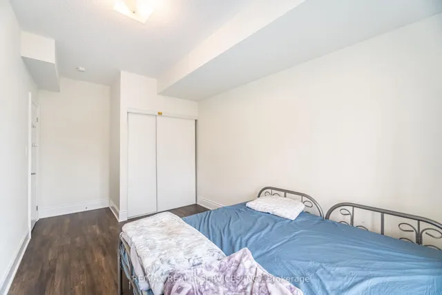 Additional image 13 of 38 Foxsparrow Rd