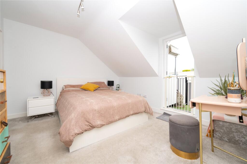 Additional image 4 of Alma Road, St. Albans, Hertfordshire