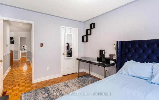 Additional image 38 of 5 Farthingale Cres