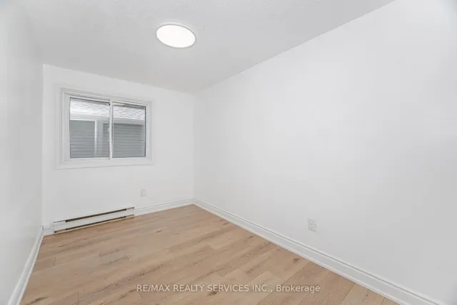 Additional image 25 of 20 Greenhills Sq