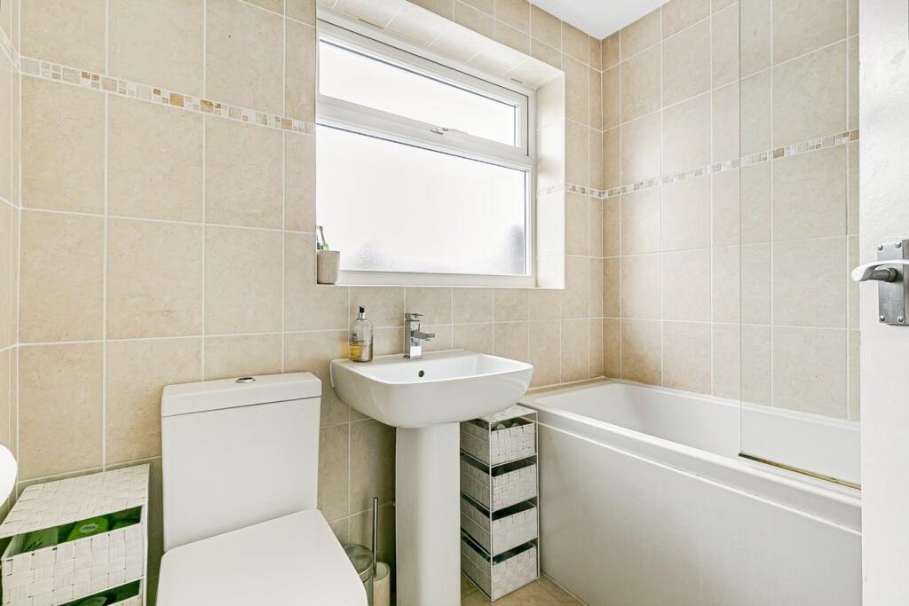 Additional image 25 of St Albans Road West, Hatfield, AL10