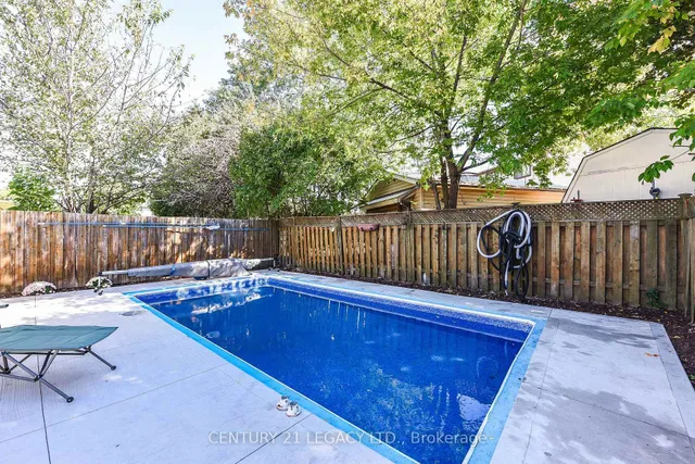 Additional image 6 of 11 Bruce Beer Dr