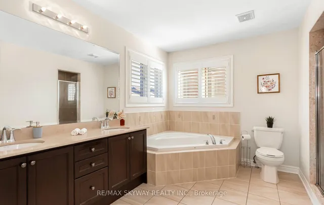 Additional image 34 of 87 Villadowns Tr