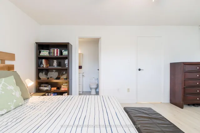 Additional image 23 of 16 Mangrove Rd