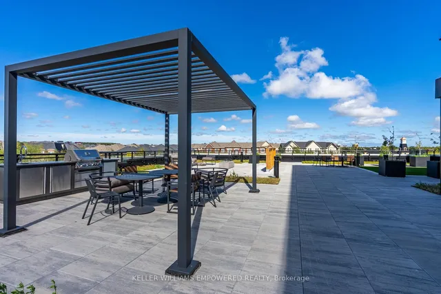 Additional image 31 of 395 Dundas St Unit 537