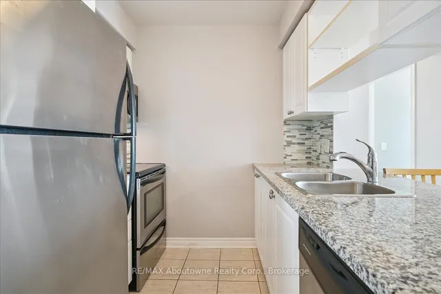 Additional image 9 of 2325 Central Park Dr Unit 805