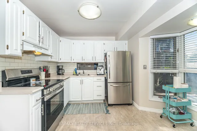 Additional image 16 of 85 Eldomar Ave