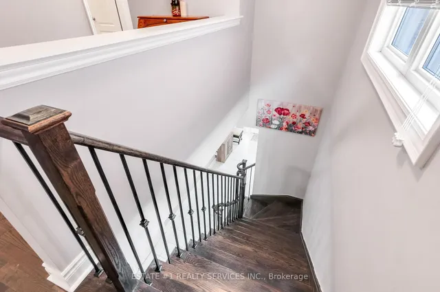 Additional image 30 of 13 Andretti Cres