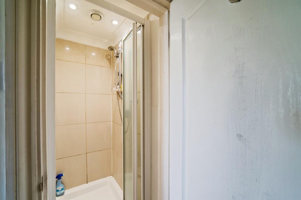 Additional image 11 of St. Lawrence Way, Bricket Wood, St. Albans