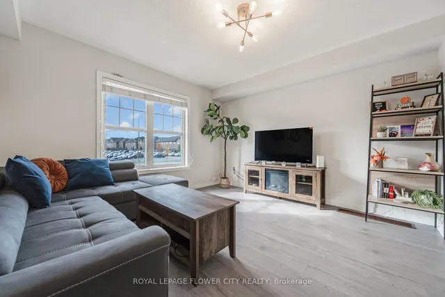 Additional image 18 of 33 Battalion Rd