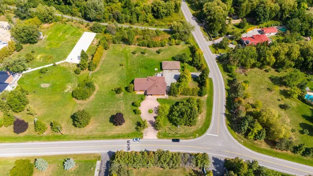 Additional image 15 of 11 Julian Dr