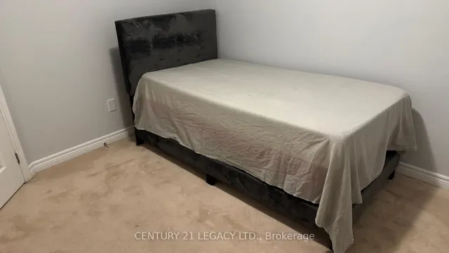 Additional image 31 of 674 Coach Dr