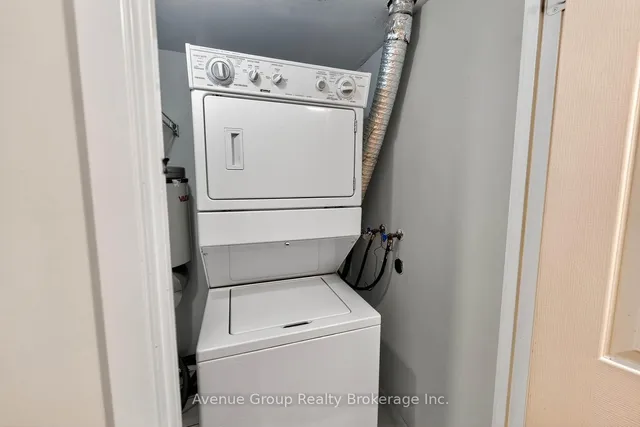 Additional image 31 of 50 Eglinton Ave Unit 1807