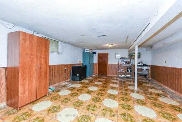 Additional image 44 of 3350 Lehigh Cres