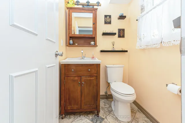 Additional image 20 of 13 Simmons Blvd