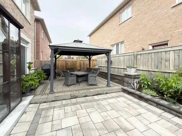 Additional image 46 of 404 Queen Mary Dr