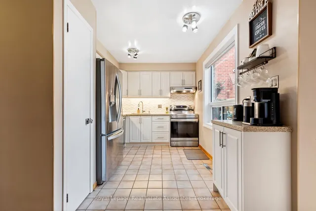 Additional image 13 of 449 Mallorytown Ave