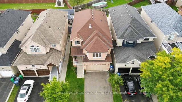 Additional image 39 of 13 Albright Rd