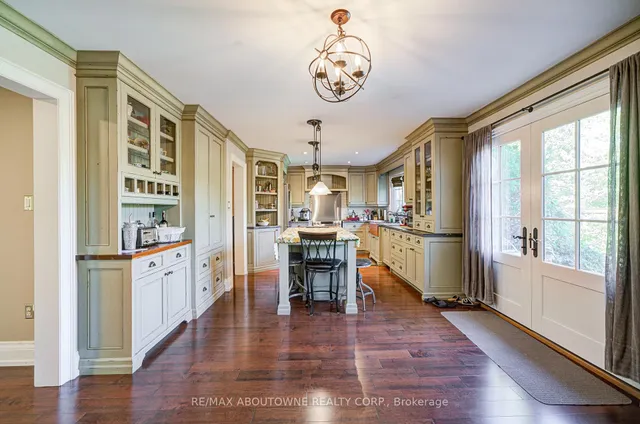 Additional image 13 of 2193 Meadowland Dr